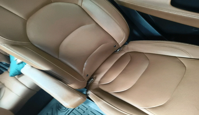 2021 MG HECTOR PLUS SHARP 1.5 PETROL TURBO HYBRID MT 6-STR, Petrol, Manual, 63,526 km, interior