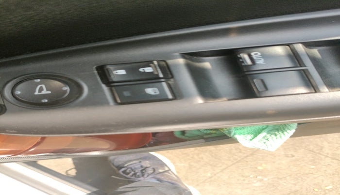 2018 Honda WR-V 1.2L I-VTEC VX MT, Petrol, Manual, 39,669 km, interior