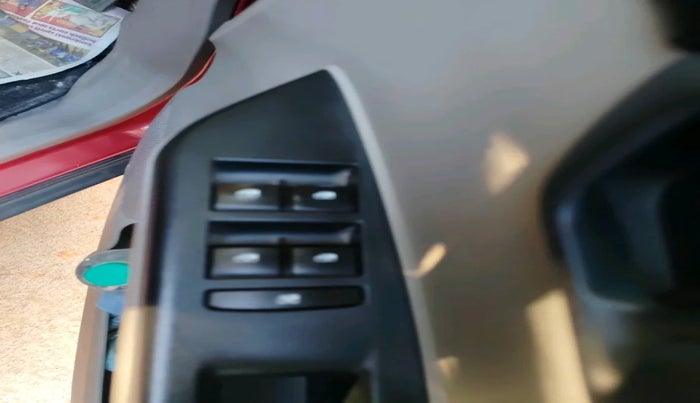 2017 Mahindra Kuv100 K4 6 STR, Petrol, Manual, 50,047 km, interior