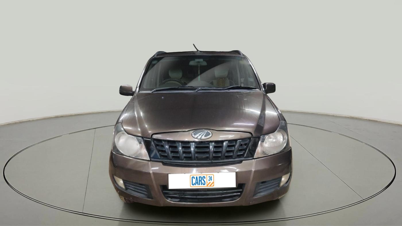 2013 Mahindra Quanto C8, Diesel, Manual, 80,627 km, exterior