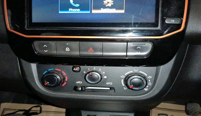 2021 Renault Kwid CLIMBER 1.0 AMT (O), Petrol, Automatic, 23,978 km, interior