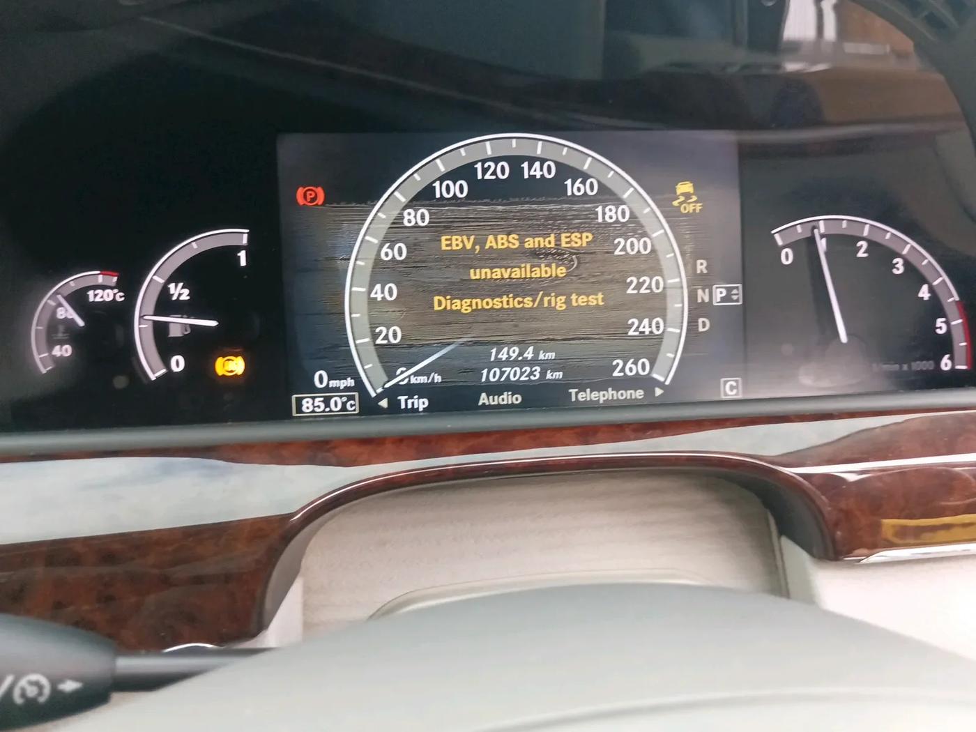 2010 Mercedes Benz S Class 350 CDI LONG BLUE EFFICIENCY, Diesel, Automatic, 1,07,023 km, interior
