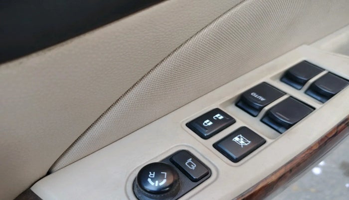 2018 Maruti Dzire ZXI, Petrol, Manual, 58,487 km, interior