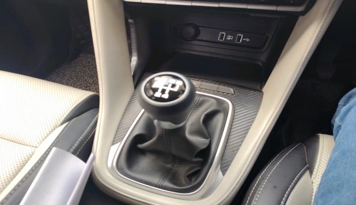 2022 MG ASTOR SMART 1.5 MT, Petrol, Manual, 37,689 km, interior