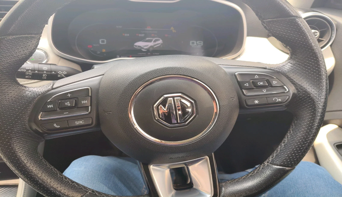 2022 MG ASTOR SMART 1.5 MT, Petrol, Manual, 37,689 km, interior