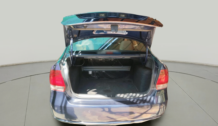 2012 Volkswagen Vento HIGHLINE DIESEL 1.6, Diesel, Manual, 1,13,442 km, exterior