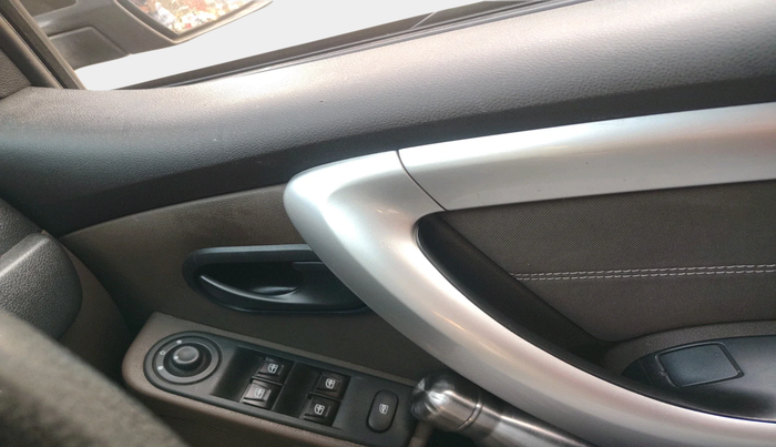 2018 Renault Duster 110 PS RXS 4X2 AMT DIESEL, Diesel, Automatic, 79,152 km, interior