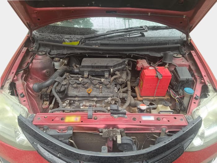 2017 Toyota Etios Liva VX DUAL TONE, Petrol, Manual, 70,994 km, exterior