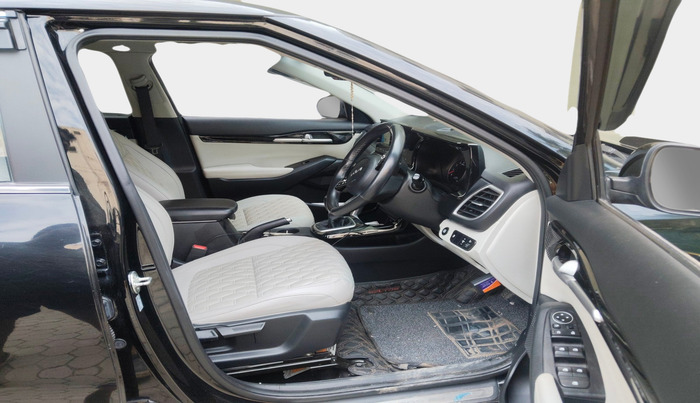 2022 KIA SELTOS HTX 1.5 PETROL, Petrol, Manual, 46,765 km, interior