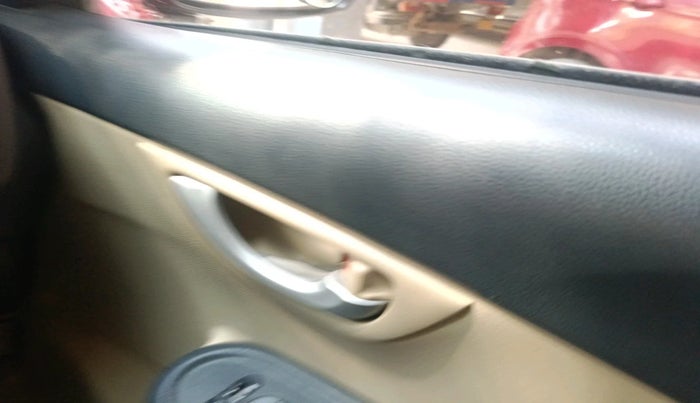 2015 Honda Brio VX MT, Petrol, Manual, 66,154 km, interior