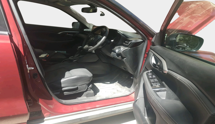 2024 Toyota URBAN CRUISER HYRYDER V AT NEO DRIVE, Petrol, Automatic, 10,213 km, interior