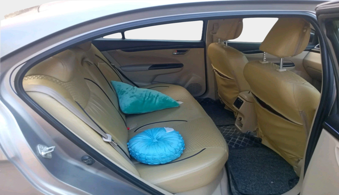 2016 Maruti Ciaz VXI+, Petrol, Manual, 1,64,529 km, interior