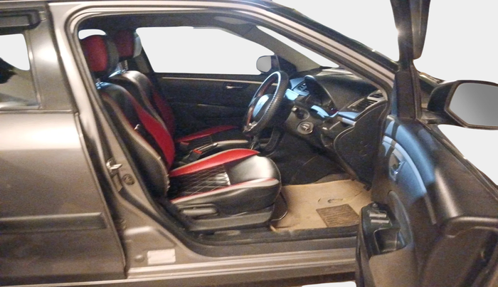 2015 Maruti Swift VXI, Petrol, Manual, 1,86,262 km, interior