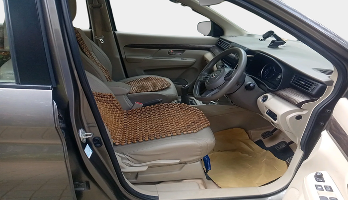 2022 Maruti Ertiga ZXI SHVS, Petrol, Manual, 42,188 km, interior