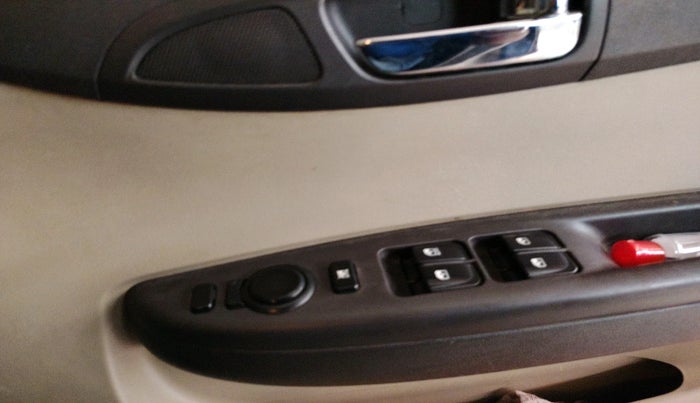 2013 Hyundai i20 SPORTZ 1.2, Petrol, Manual, 1,46,922 km, interior