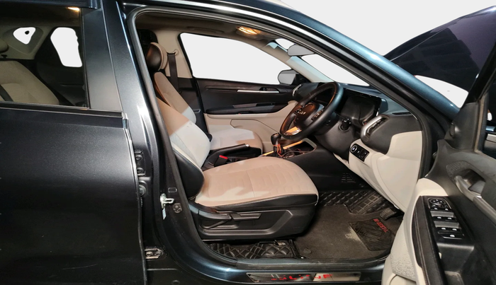 2023 KIA SONET HTX 1.0 IMT, Petrol, Manual, 8,063 km, interior