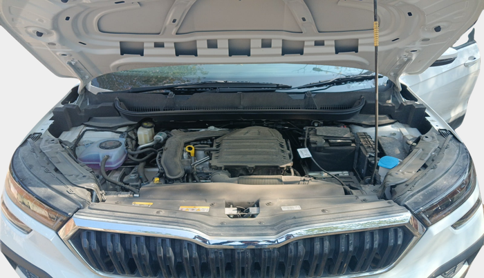 2024 Skoda KUSHAQ AMBITION 1.0L TSI MT, Petrol, Manual, 1,813 km, exterior