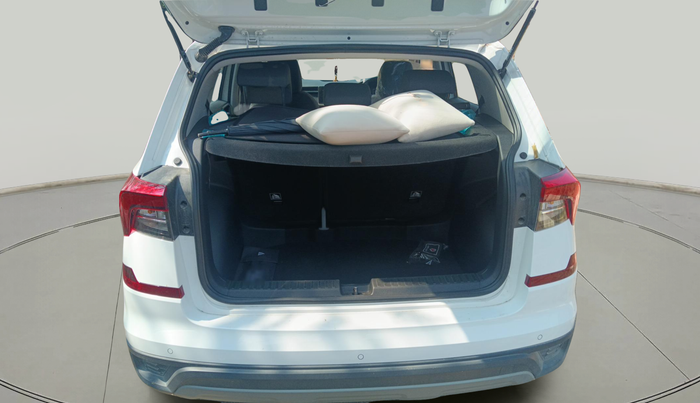 2024 Skoda KUSHAQ AMBITION 1.0L TSI MT, Petrol, Manual, 1,813 km, exterior