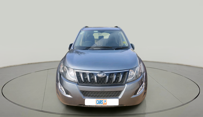 2017 Mahindra XUV500 W6, Diesel, Manual, 88,107 km, exterior