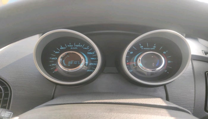 2017 Mahindra XUV500 W6, Diesel, Manual, 88,107 km, interior