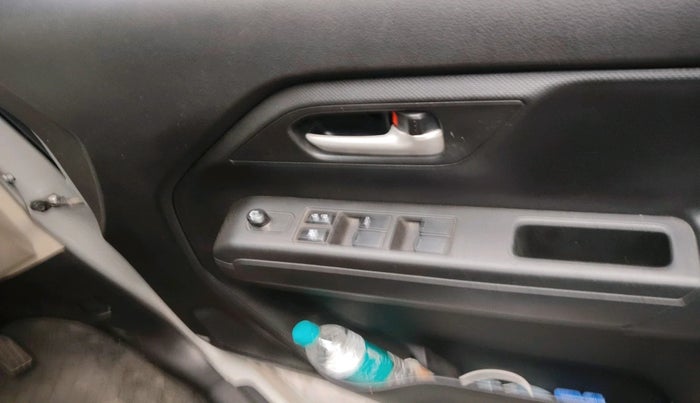 2021 Maruti New Wagon-R VXI (O) 1.0, Petrol, Manual, 32,937 km, interior