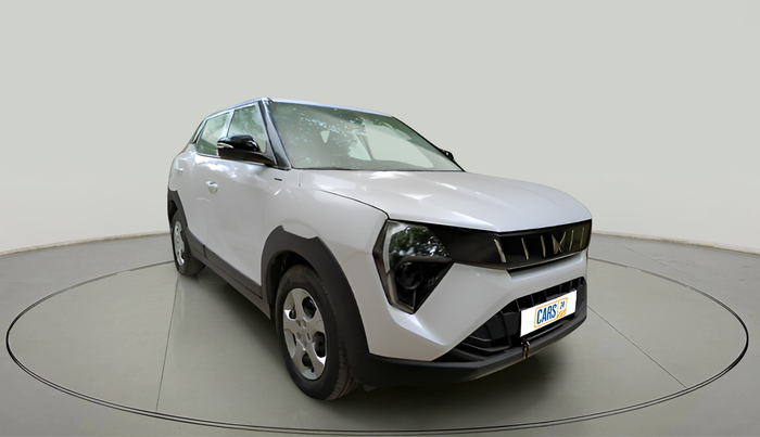 2024 Mahindra XUV 3XO MX3 Pro 1.2 L TCMPFI AT, Petrol, Automatic, 3,291 km, exterior