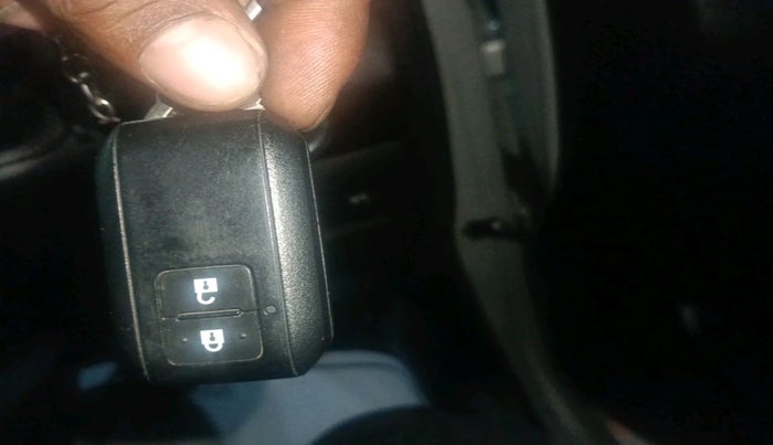 2020 Maruti Swift ZXI, Petrol, Manual, 38,492 km, interior