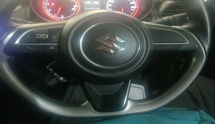 2020 Maruti Swift ZXI, Petrol, Manual, 38,492 km, interior