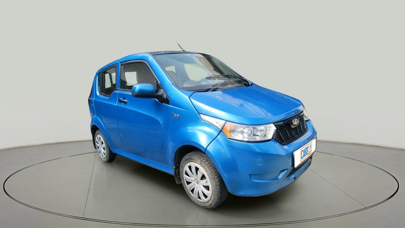 2017 Mahindra E20 Plus P6, Electric, Automatic, 32,978 km, exterior