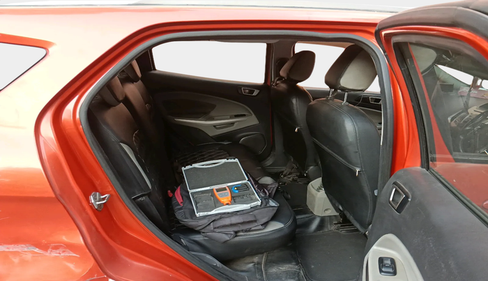 2013 Ford Ecosport TITANIUM 1.5L DIESEL, Diesel, Manual, 1,29,029 km, interior