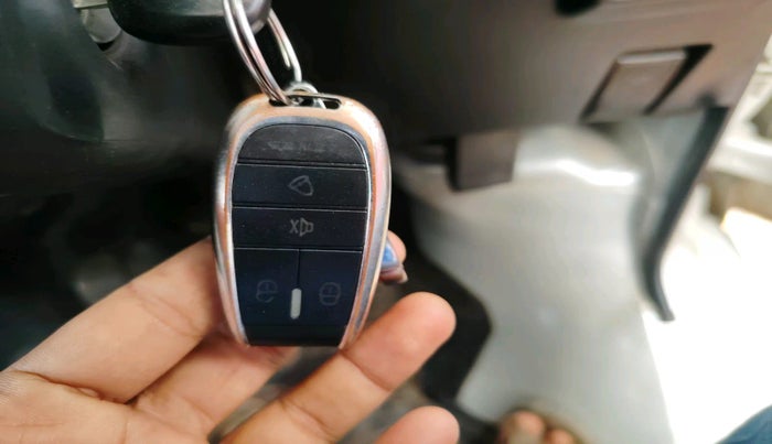 2020 Maruti Eeco 5 STR WITH A/C+HTR, Petrol, Manual, 54,528 km, interior