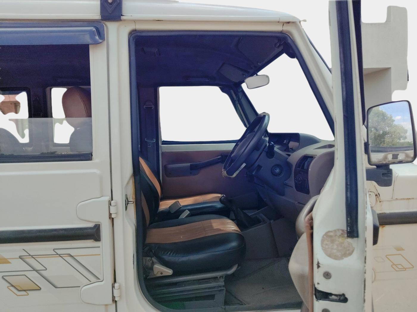 2012 Mahindra Bolero ZLX BS IV, Diesel, Manual, 1,92,022 km, interior