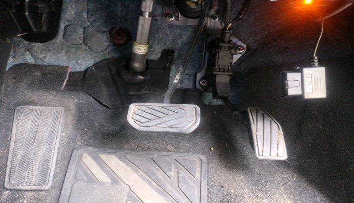 2025 Maruti Swift ZXi Plus Dual Tone AMT, Petrol, Automatic, 5,424 km, interior