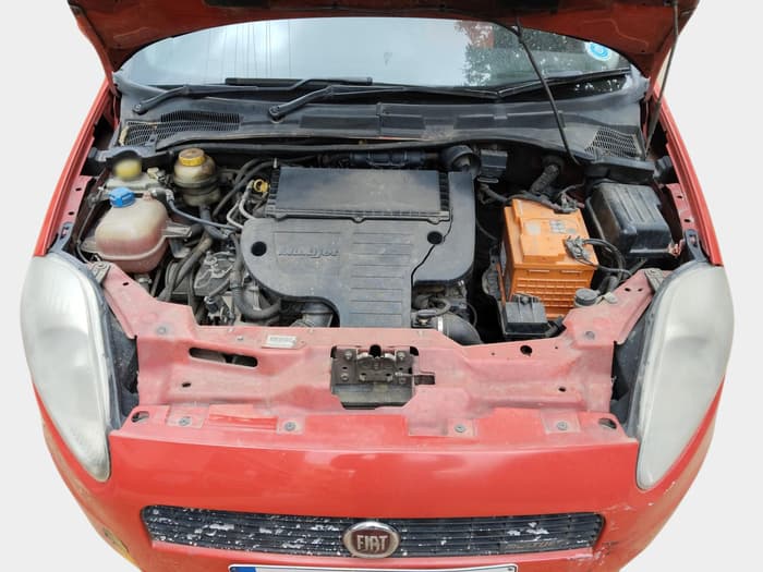 2013 Fiat Grand Punto ACTIVE 1.3, Diesel, Manual, 1,59,754 km, exterior