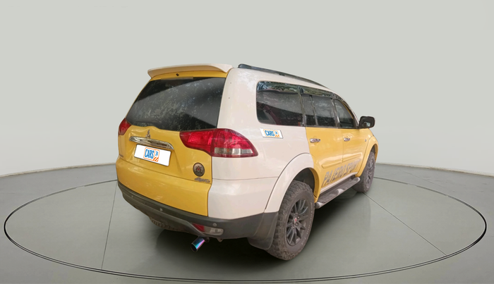 2016 Mitsubishi Pajero Sport 2.5 MT 4X4, Diesel, Manual, 1,25,994 km, exterior