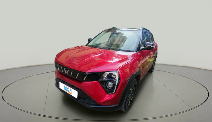 2024 Mahindra XUV 3XO AX7L 1.2 Petrol AT, Petrol, Automatic, 14,388 km, exterior