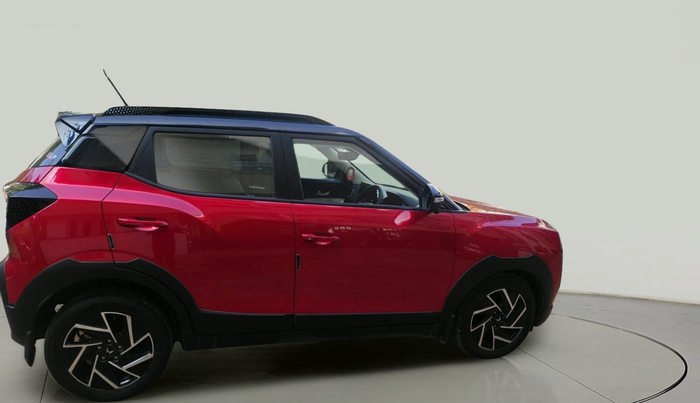 2024 Mahindra XUV 3XO AX7L 1.2 Petrol AT, Petrol, Automatic, 14,388 km, exterior