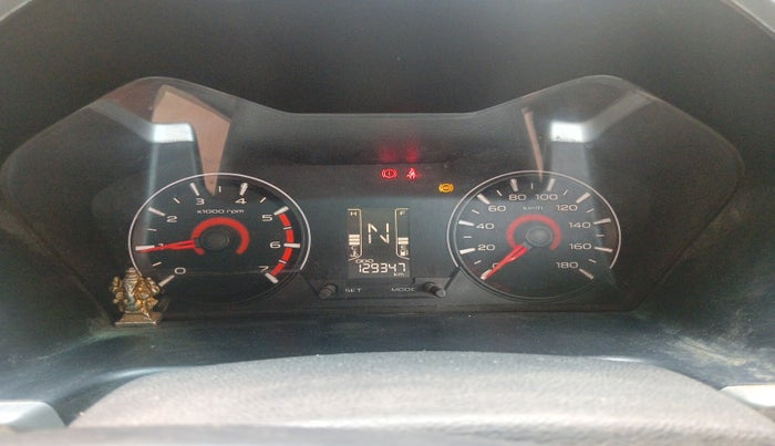 2016 Mahindra Kuv100 K6 D 6 STR, Diesel, Manual, 1,29,347 km, interior