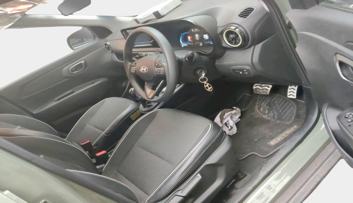 2023 Hyundai EXTER SX 1.2 AMT DUAL TONE, Petrol, Automatic, 4,035 km, interior