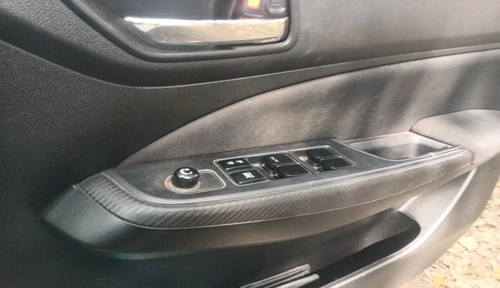 2022 Maruti Swift VXI AMT, Petrol, Automatic, 48,624 km, interior