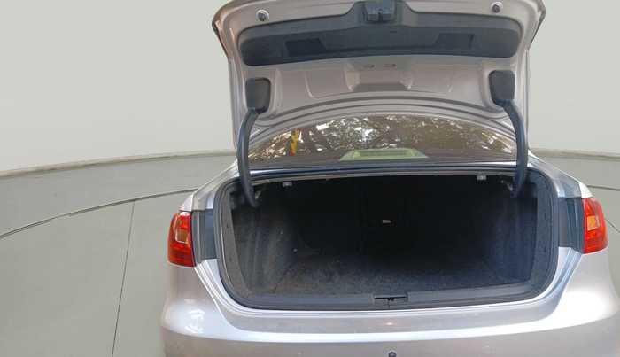 2014 Volkswagen Jetta COMFORTLINE TDI, Diesel, Manual, 1,34,249 km, exterior