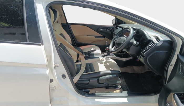 2017 Honda City 1.5L I-VTEC V MT, Petrol, Manual, 46,001 km, interior