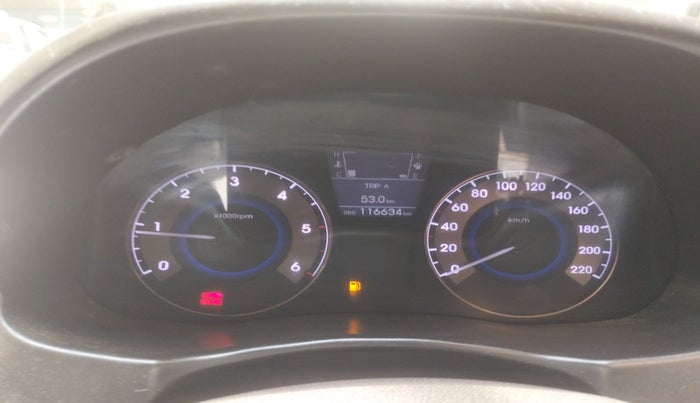 2012 Hyundai Verna FLUIDIC 1.6 CRDI SX, Diesel, Manual, 1,16,634 km, interior
