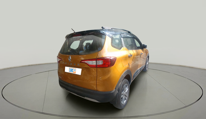 2023 Renault TRIBER RXZ, Petrol, Manual, 10,634 km, exterior