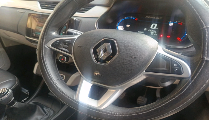 2023 Renault TRIBER RXZ, Petrol, Manual, 10,634 km, interior