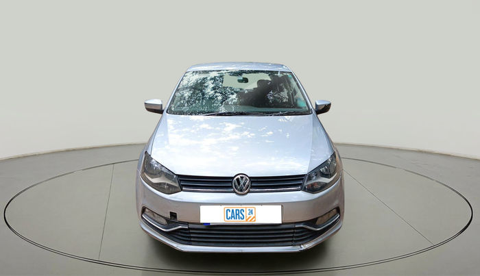 2015 Volkswagen Polo COMFORTLINE 1.2L, Petrol, Manual, 1,23,946 km, exterior