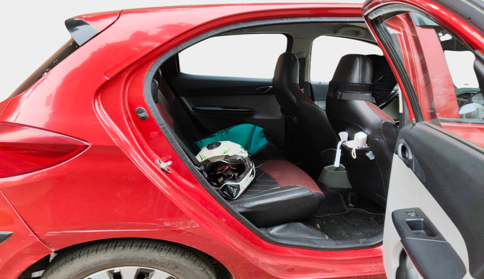 2017 Tata Tiago XT PETROL, Petrol, Manual, 44,152 km, interior