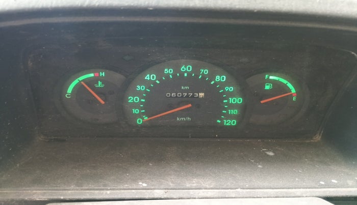 2017 Maruti Omni 5 STR, Petrol, Manual, 60,773 km, interior