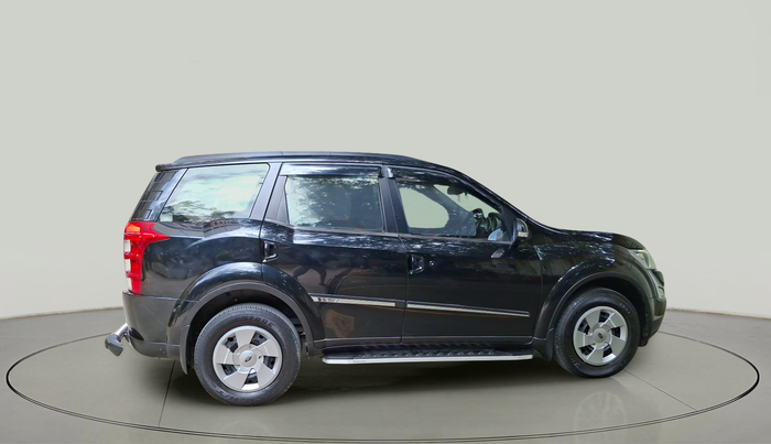 2016 Mahindra XUV500 W6, Diesel, Manual, 78,450 km, exterior