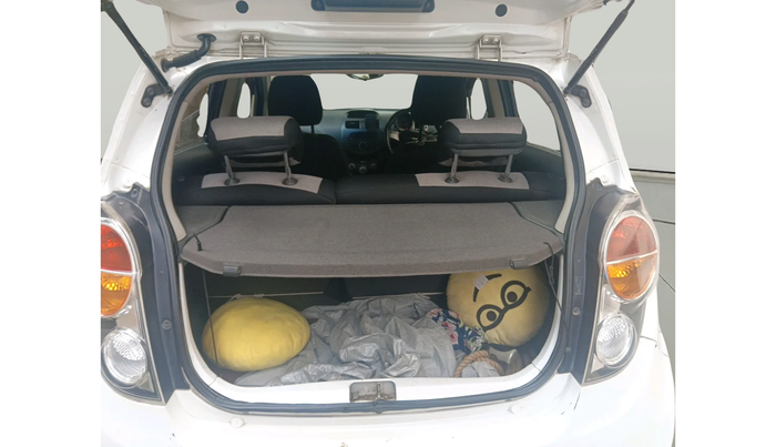 2010 Chevrolet Beat LT PETROL, Petrol, Manual, 83,102 km, exterior